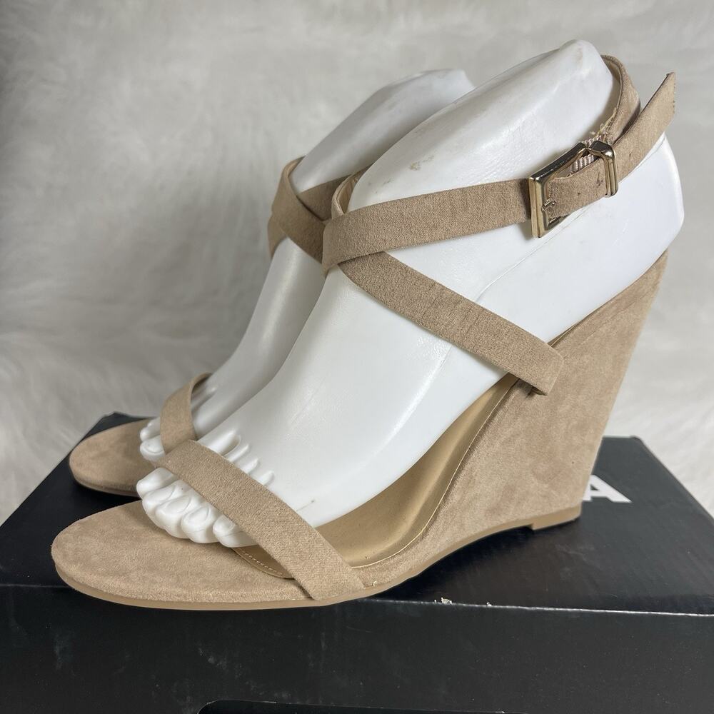 Fashion Nova Nude Faux Suede Wedge Sandals Ankle Strap Women’s Size 8.5